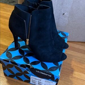 Liz Claiborne Sophisticated Black Ankle Boots